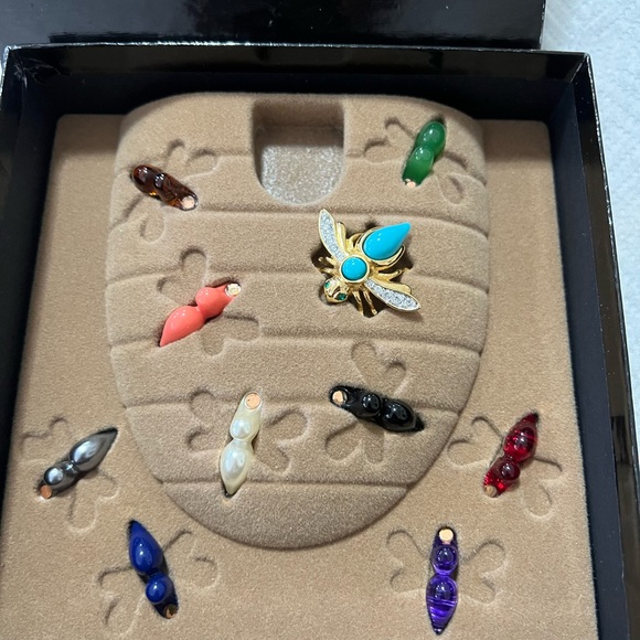 Joan Rivers Classics Collection Vintage 1990 NIOB statement Bee Brooch NWT - Picture 4 of 11